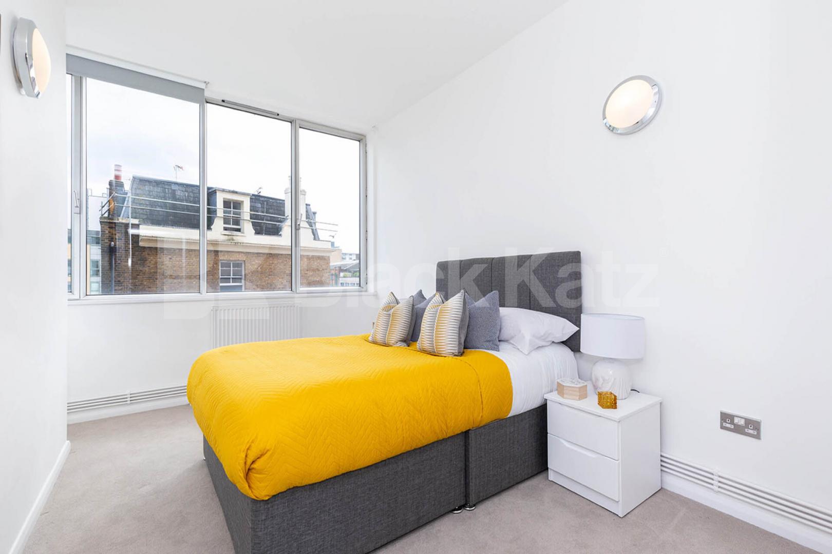 Spacious Live/work warehouse conversion in the trendy Dalston Ability Plaza - Kingsland Road, Dalston